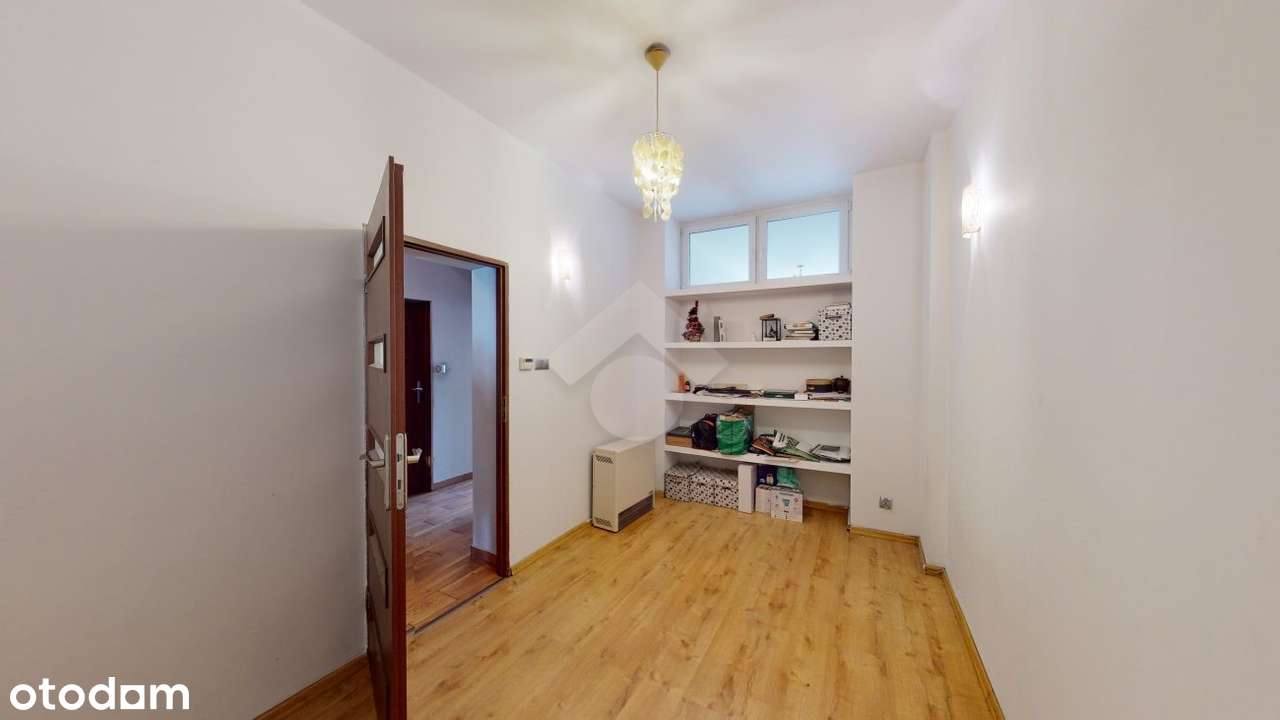 4 pokoje | Balkon | Dwustronne | Świetna lokalizacja - Pełny obrazek: 2/19