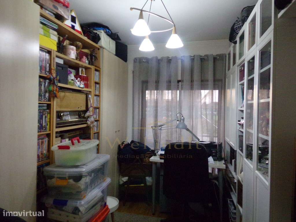 Excelente T3 no centro de Lisboa-14