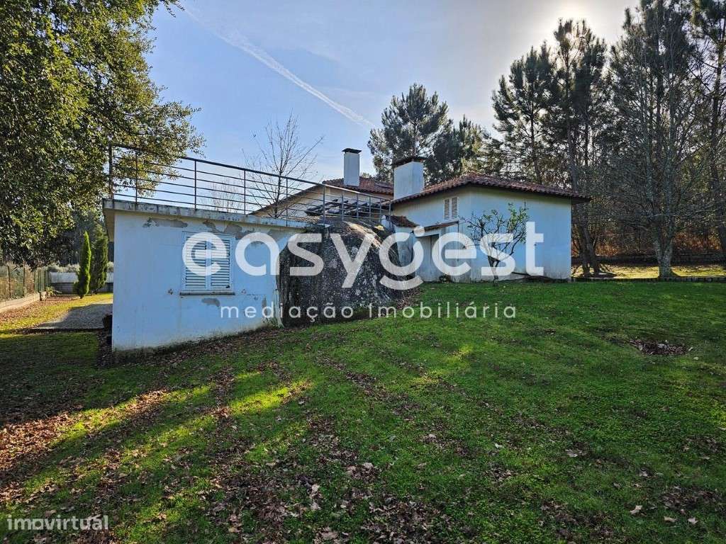 Moradia T4, 3 suites e lote terreno com 4320 m2 em Espariz - Grande imagem: 4/39