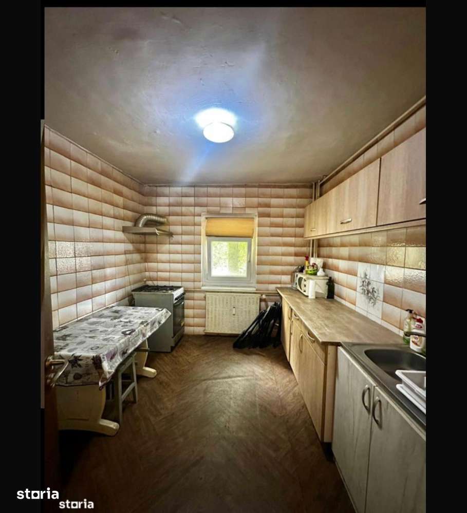 Apartament 3 camere de vanzare/ Colentina/ Str. Maior Bacila nr.13-8