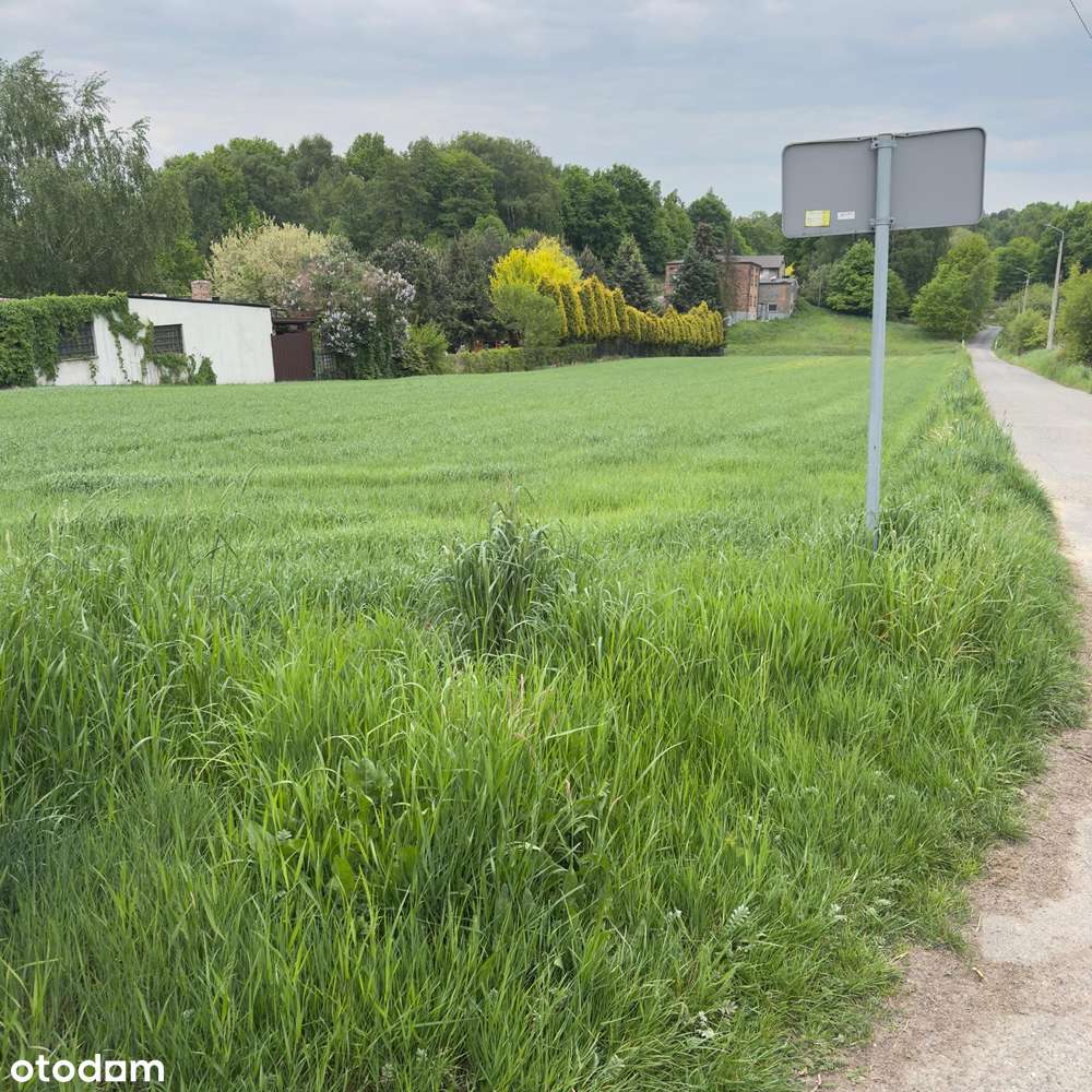 Piękna działka w Marklowicach-1