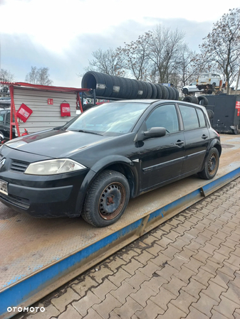 Renault Megane 2 na części. - 3