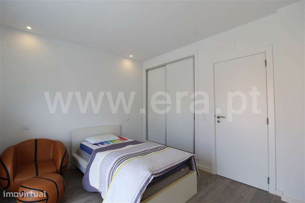 Moradia em Banda 3 quartos, Venda-8