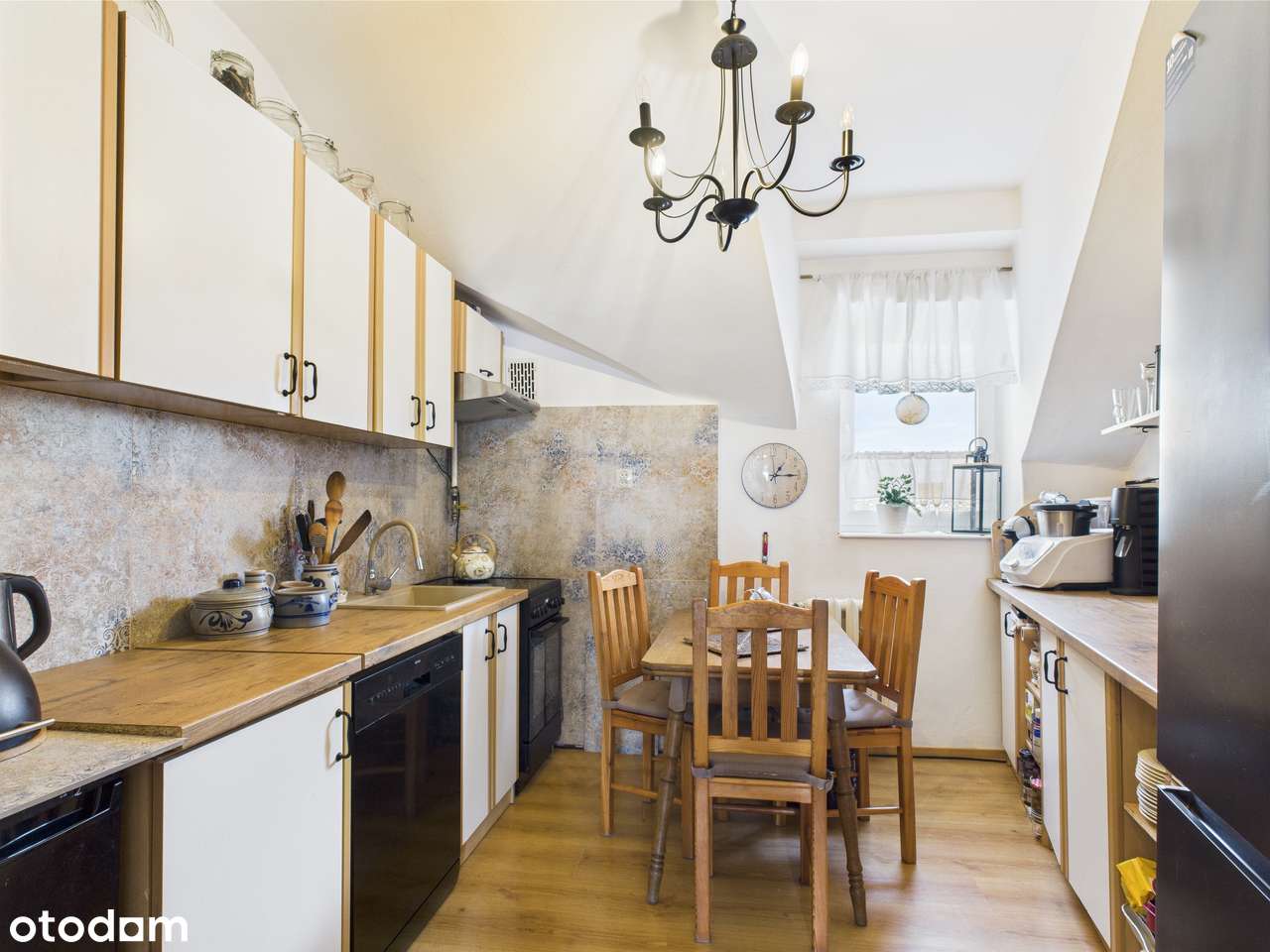 Przestronne 4 pokoje w sercu Malborka – świetna lokalizacja-3