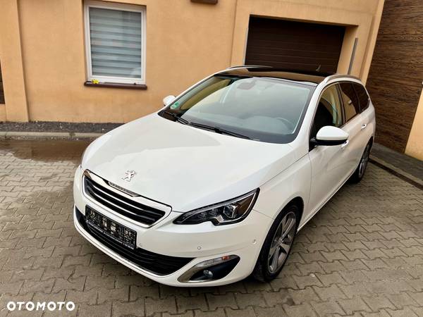 Peugeot 308 1.2 PureTech Allure S&S - 1