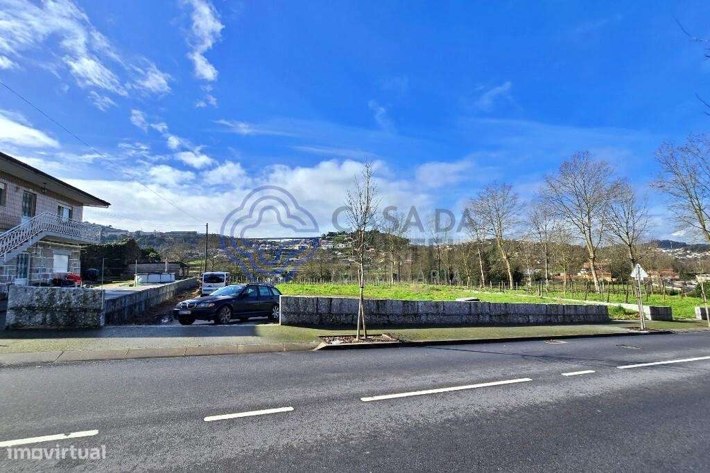 Terreno de construção em Atães Guimarães - Grande imagem: 2/7