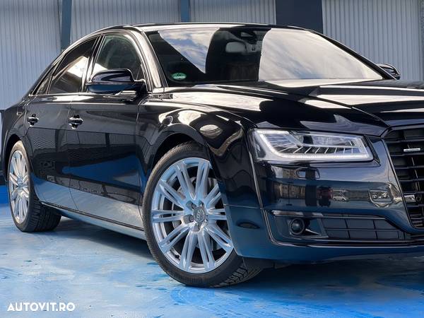 Audi A8 3.0 TDI DPF clean diesel quattro tiptronic - 12