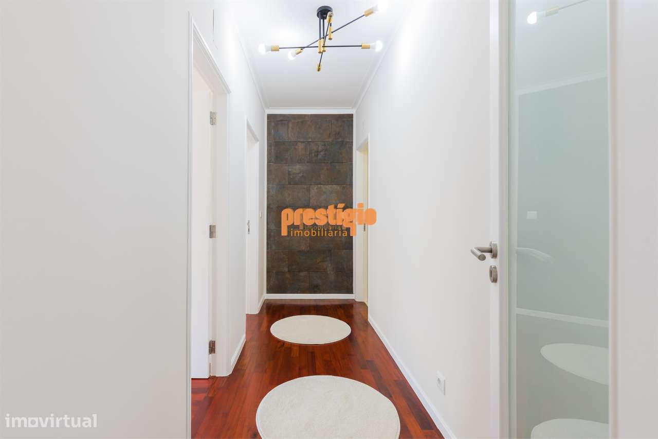 Apartamento T3 Venda em Nogueira, Fraião e Lamaçães,Braga-26