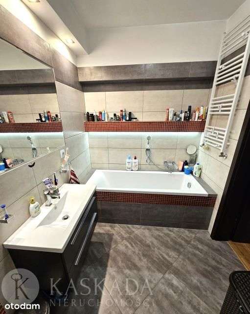 Piękny, zadbany segment 140m2/5pok. Polecam!!-19