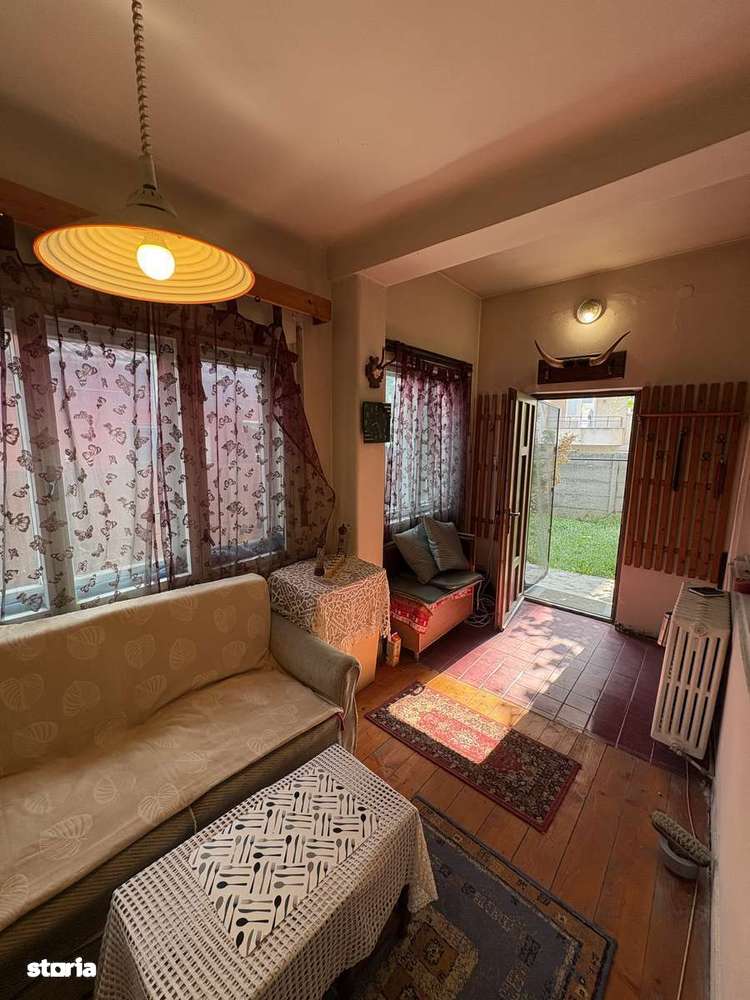 Casa de vanzare Intre Lacuri, 172mpu, posibilitate 2 apartamente - Imagine principală: 4/7