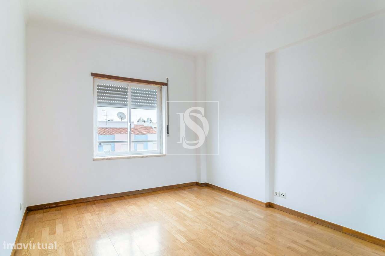 T3 Santa Marta - Corroios-10