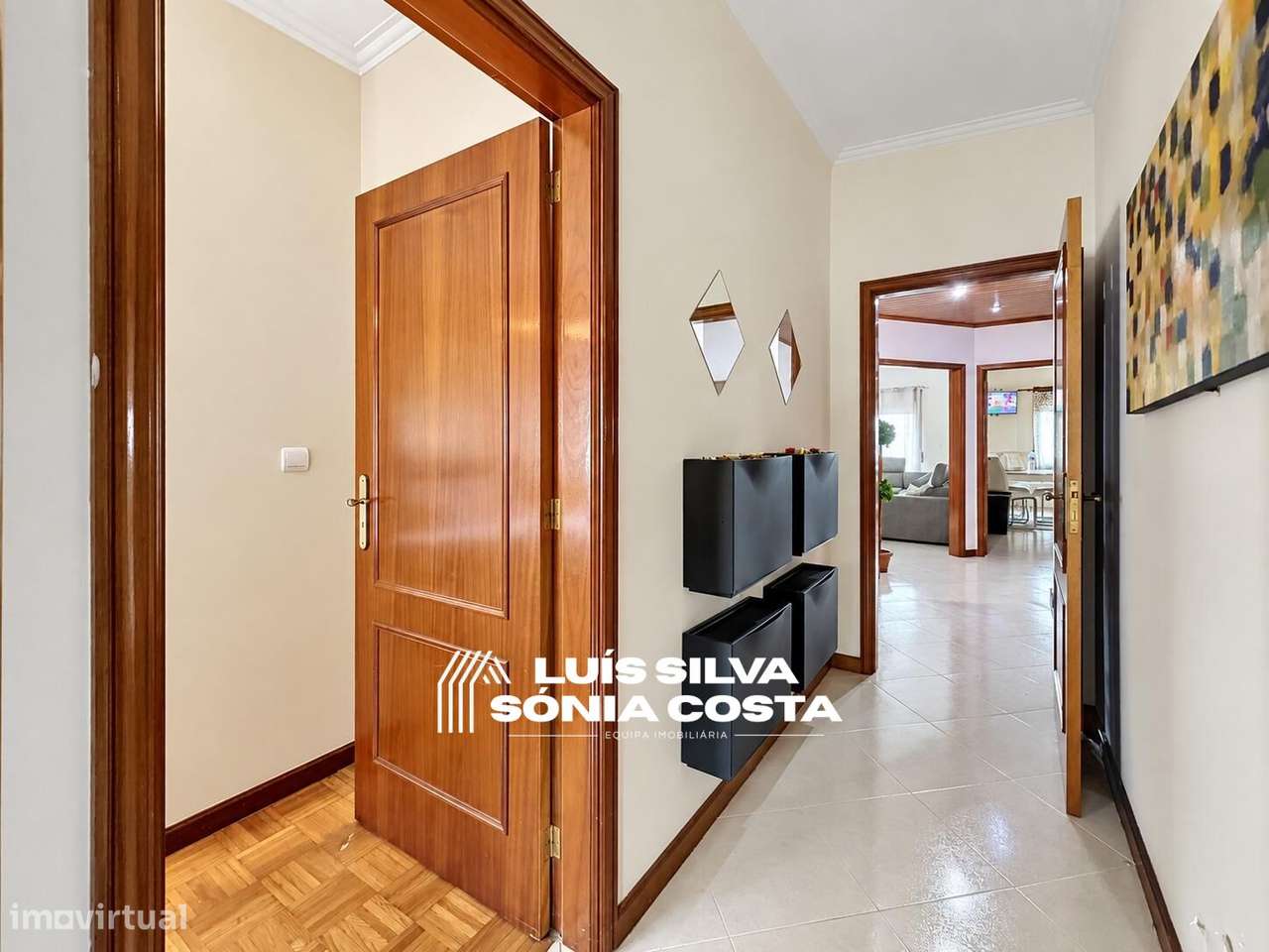 Apartamento T2+1 c/ Garagem Fechada & Duas Varandas | Santa Maria...-18