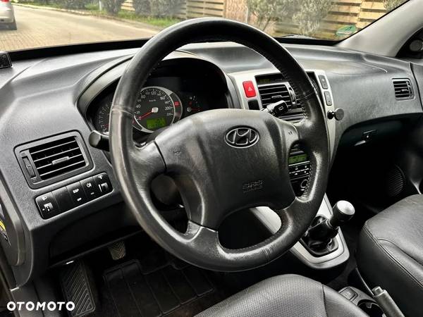 Hyundai Tucson 2.0 Comfort 2WD - 6