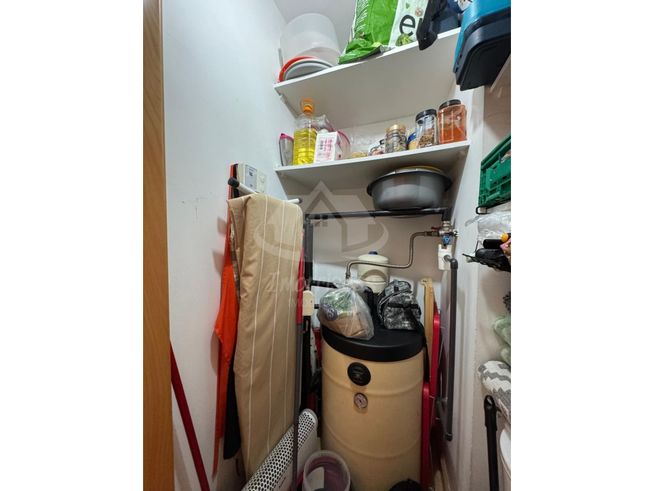 Apartamento T3 com garagem no Parque das Oliveiras, Camarate-9