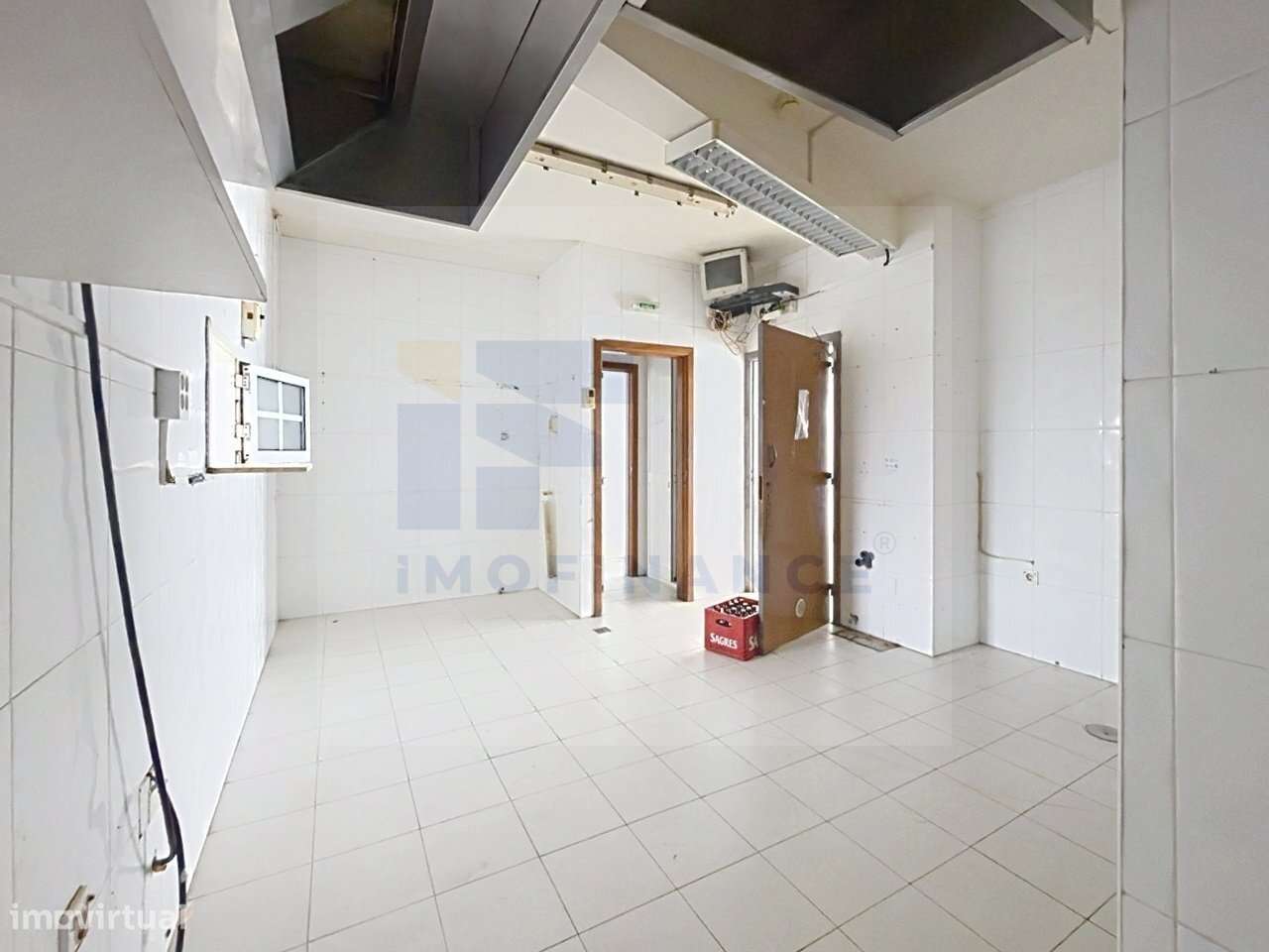 Espaço comercial Peniche-16