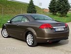 Ford Focus Coupe-Cabriolet 2.0 16V Titanium - 14