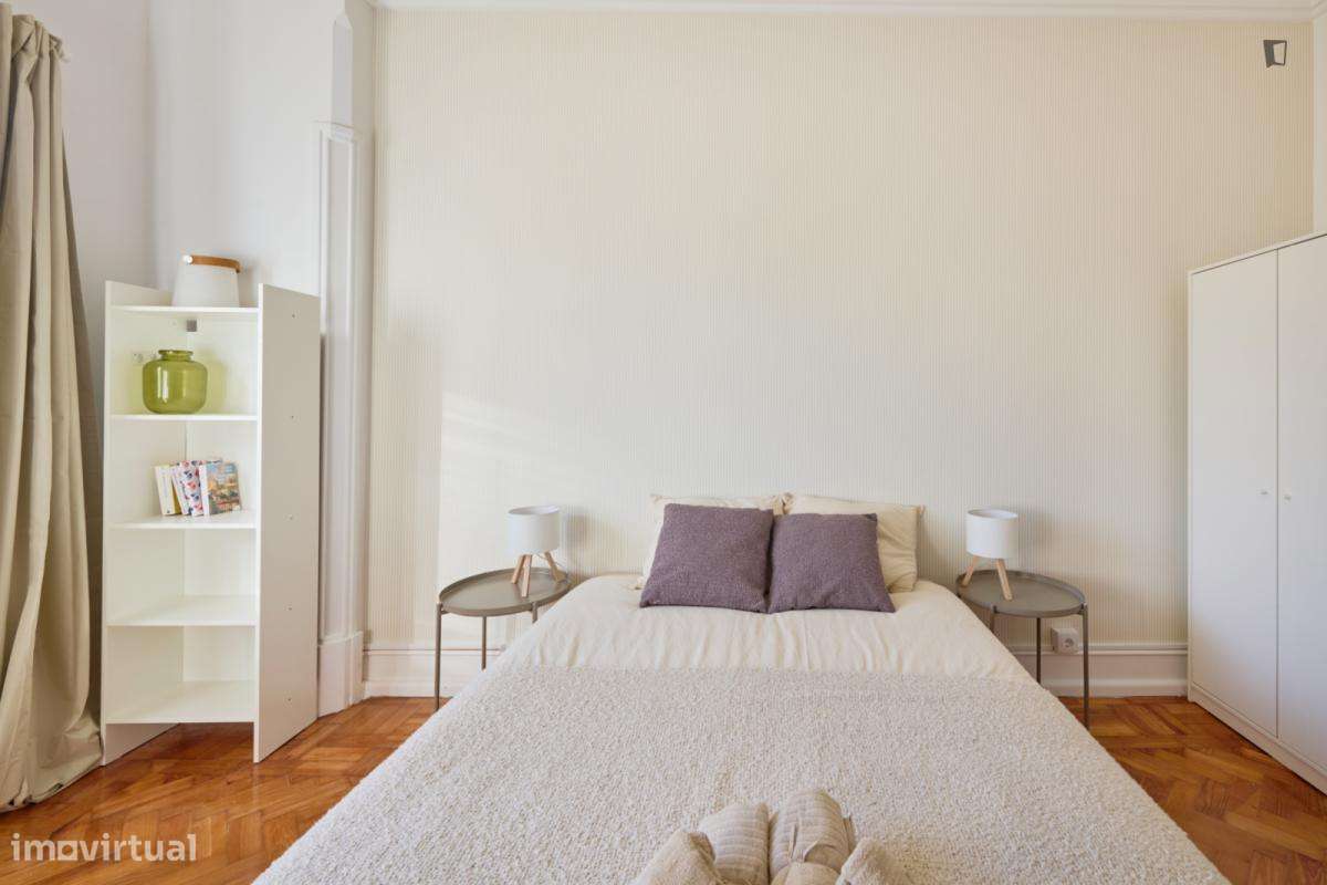 Quarto - localizado em Alameda Lisbon - Grande imagem: 5/10