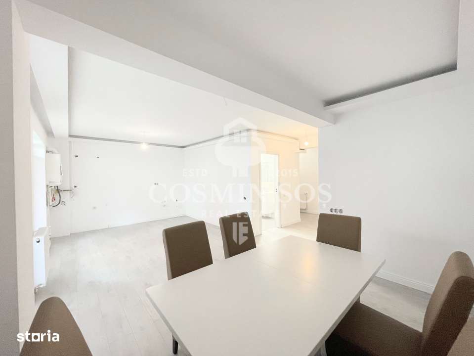 Apartament cu 3 camere de vanzare, cu gradina si parcare, Floresti-1