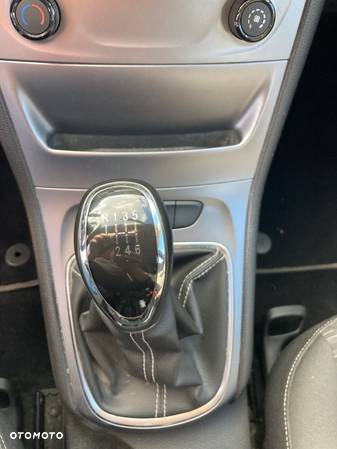 Opel Astra 1.6 D (CDTI) Business - 11