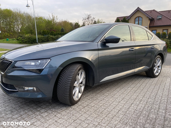 Skoda Superb 1.6 TDI Ambition - 3