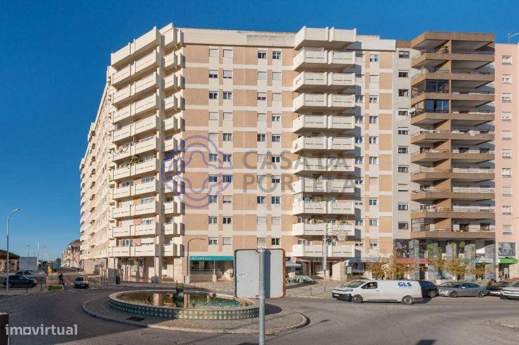 T3 Exclusivo no Coração das Caldas da Rainha com Elevador! - Grande imagem: 5/27