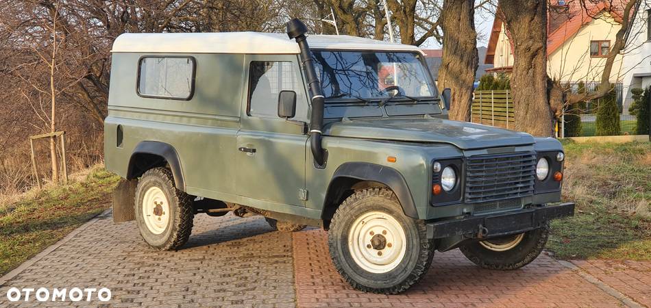 Land Rover Defender 110 2.5 TDI - 1