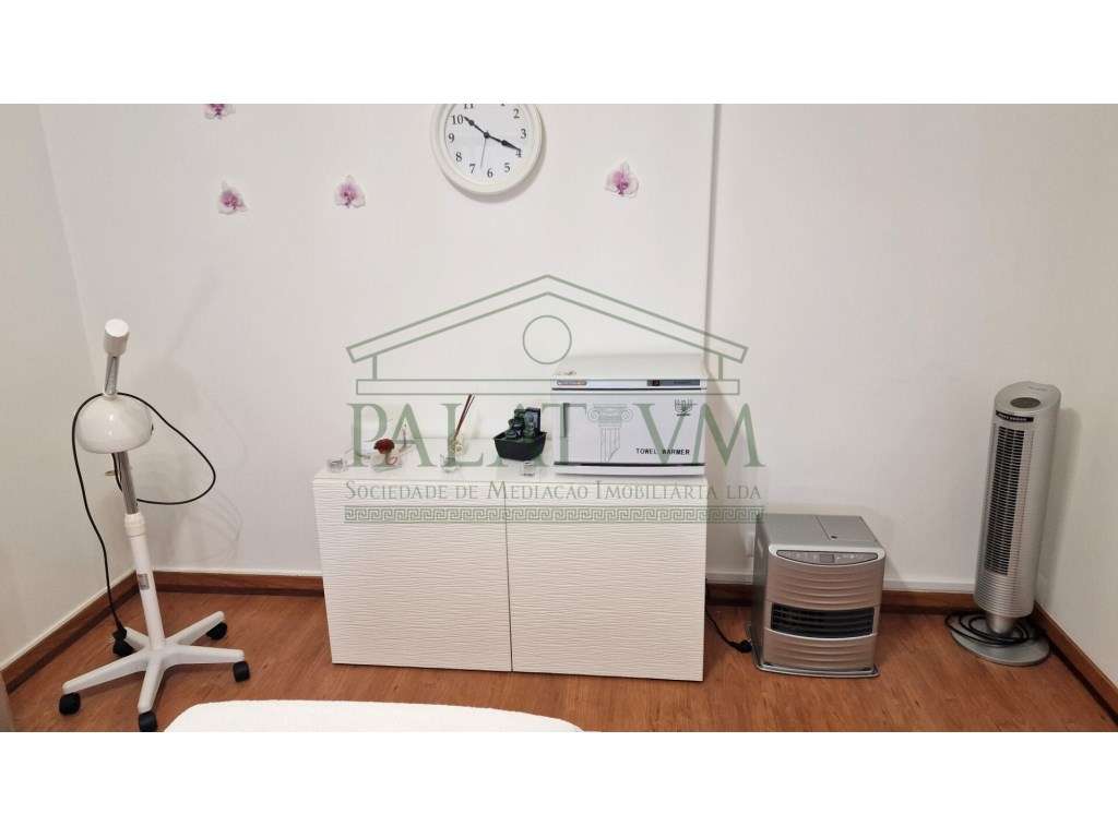 Espaço para escritório em Almada-13
