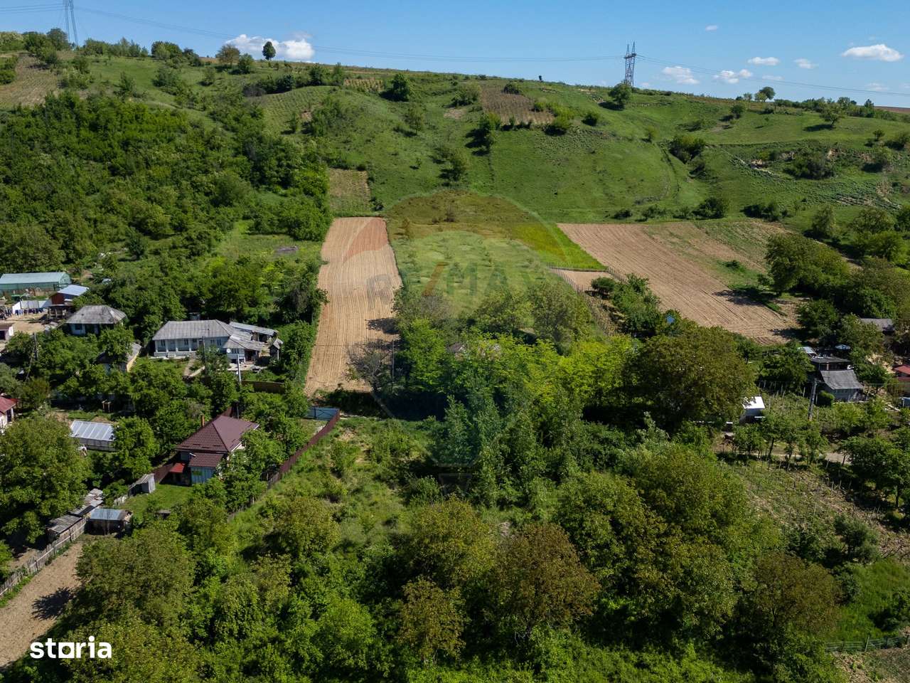 Teren 11.317 mp situat in Parava - Dragusani - Bacau - Imagine principală: 4/5