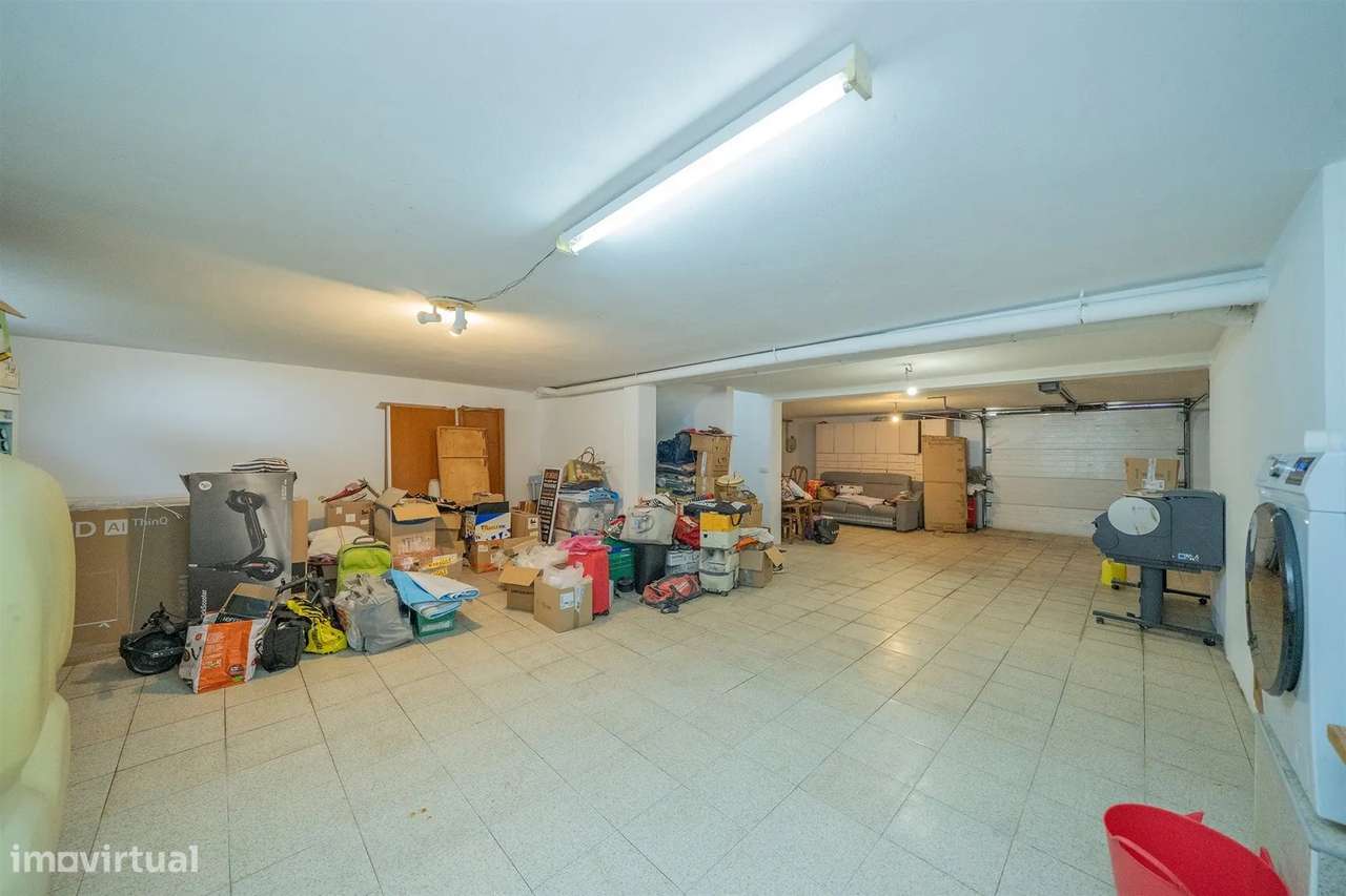 Moradia T4 com piscina nas Marinhas | Esposende-52