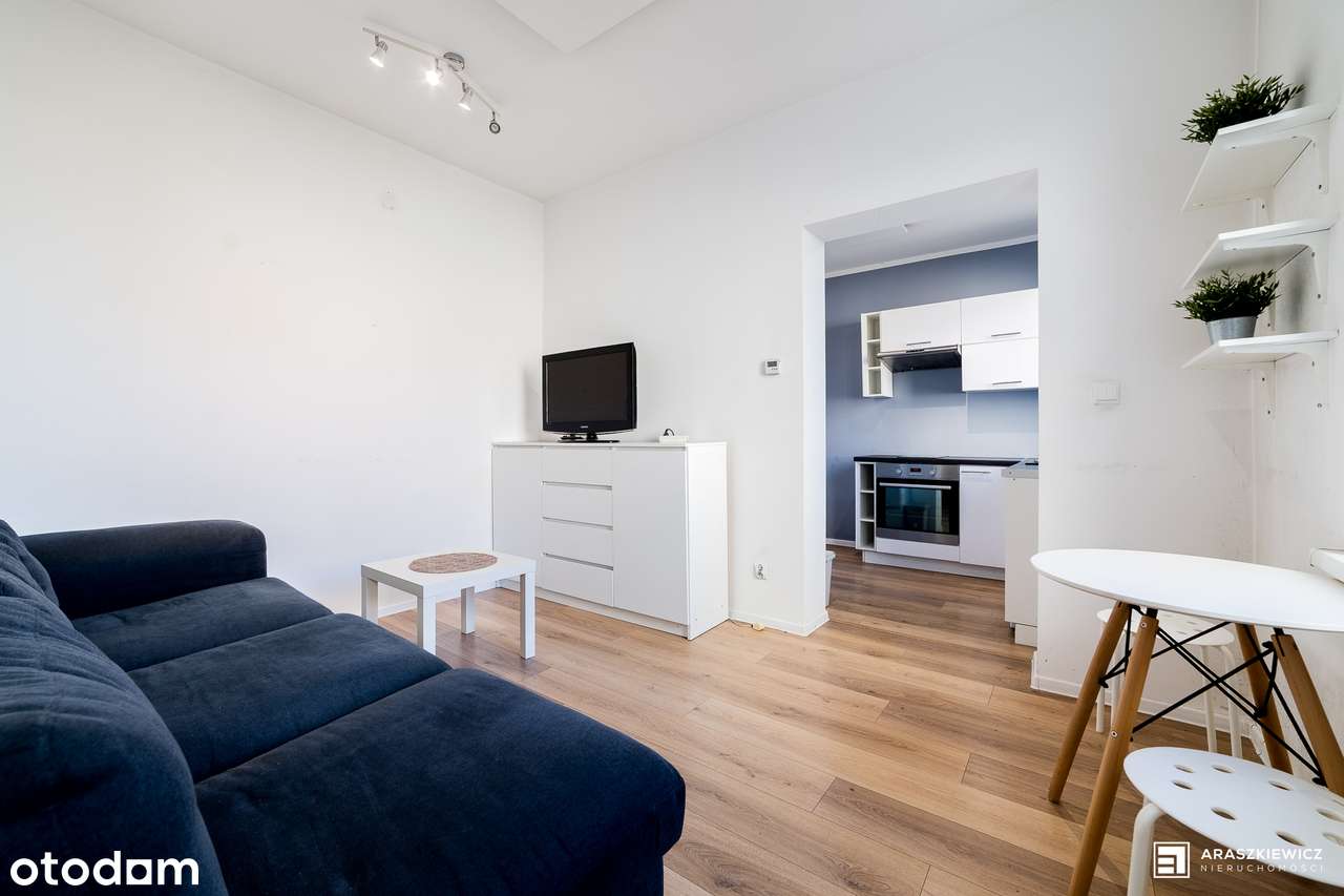 JASNA Kawalerka 29 m² w sercu Jeżyc | GOTOWA DO ZAMIESZKANIA | PARKING-0