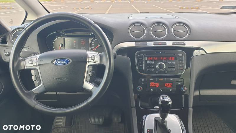 Ford S-Max 2.0 TDCi Titanium - 8