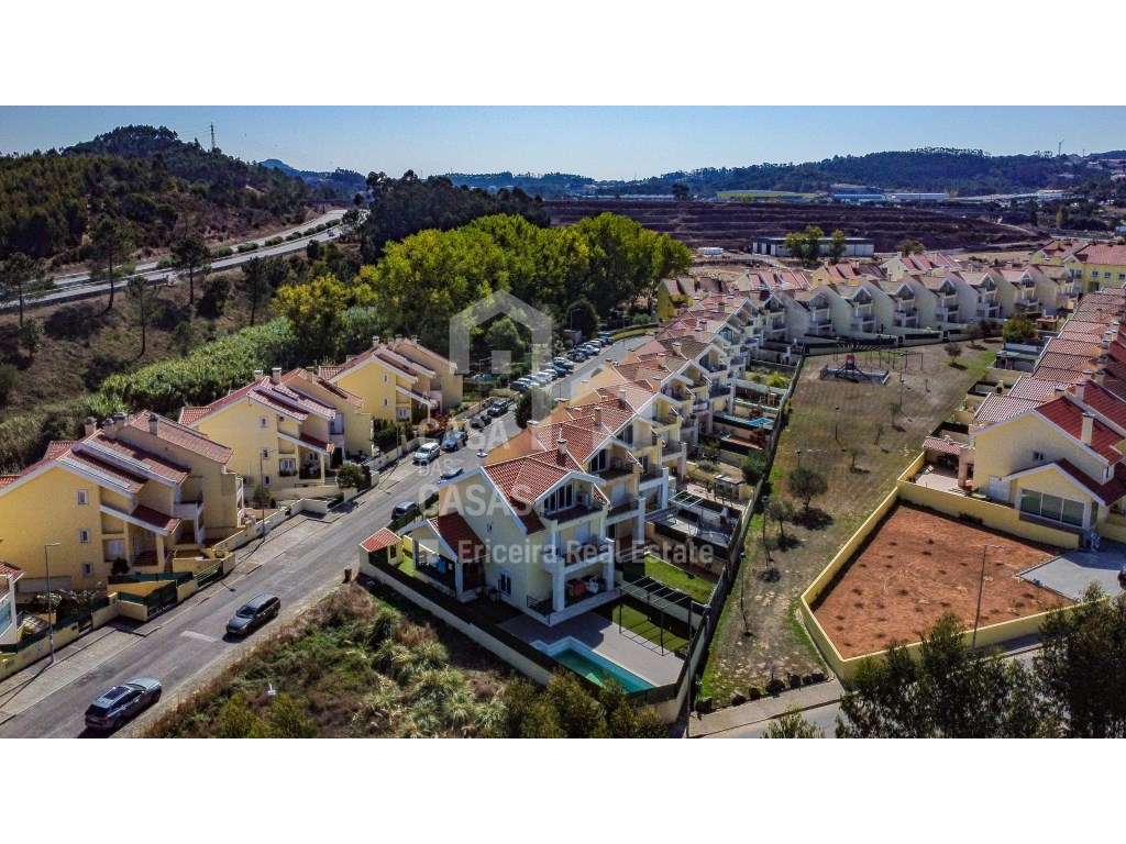 Vende Moradia T4 - Ericeira 23Km, A Casa das Casas-18