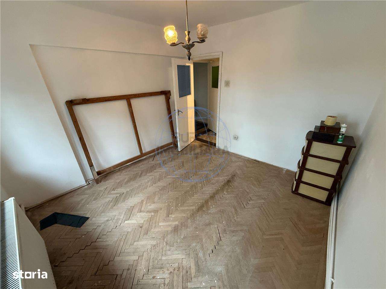 APARTAMENT 3 CAMERE, BARSEI GARA - Imagine principală: 5/13