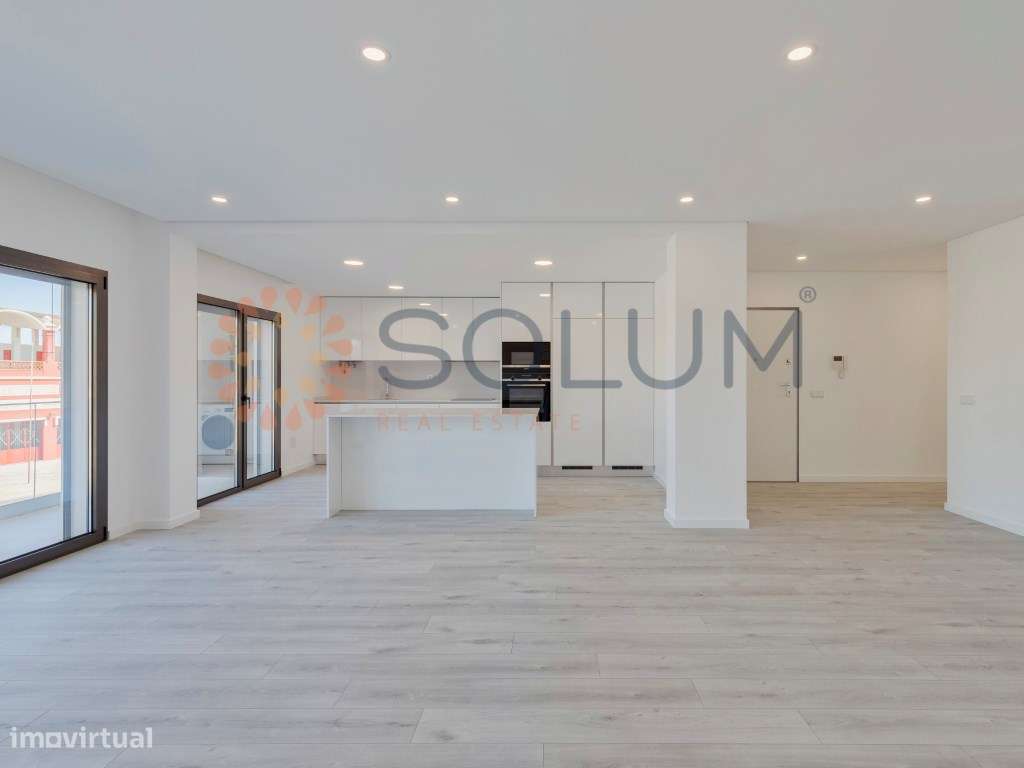 Duplex T5 novo com 3 suites - Montijo-10