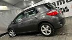 Toyota Auris 1.6 Executive - 14