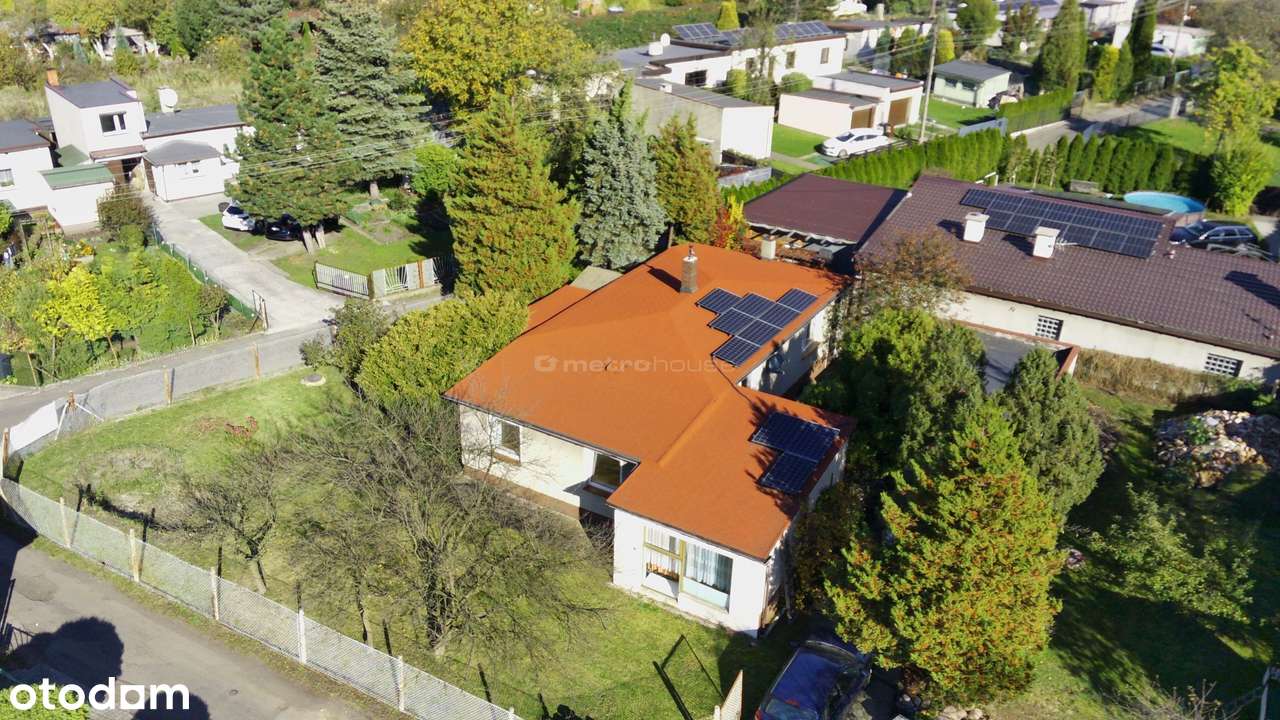 Rodzinny dom po remoncie z fotowoltaiką i garażem. - Pełny obrazek: 5/16