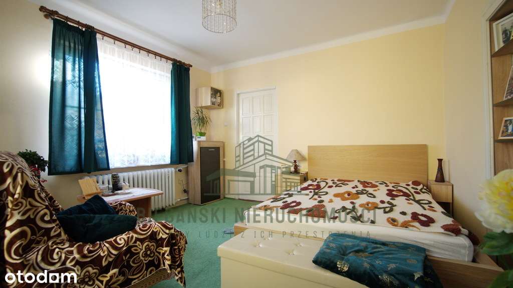 Dom z ogrodem w centrum Łęcznej-10