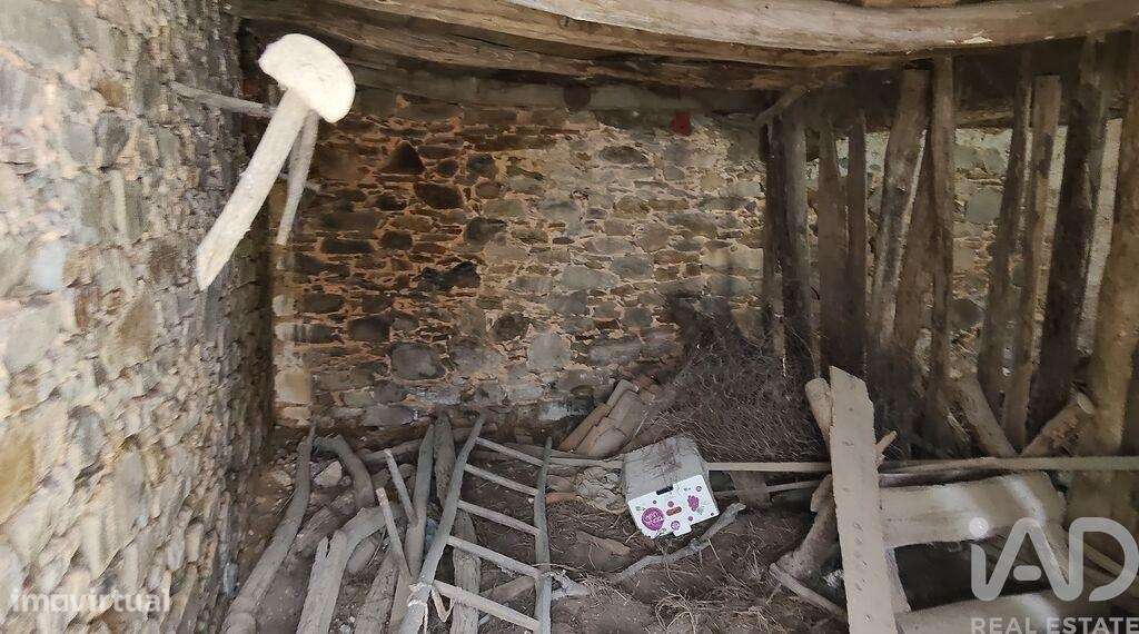 Casa de aldeia em Castanheira de Pêra e Coentral de 44,00 m2 - Grande imagem: 5/25
