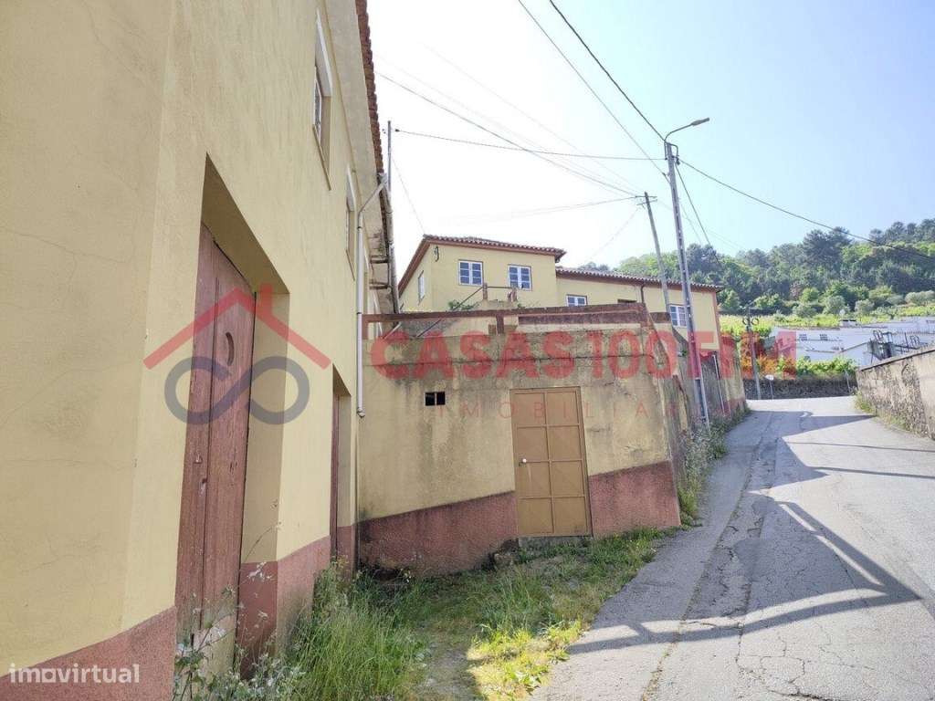 5 Moradias + Terreno em Loureiro - Peso da Régua-27