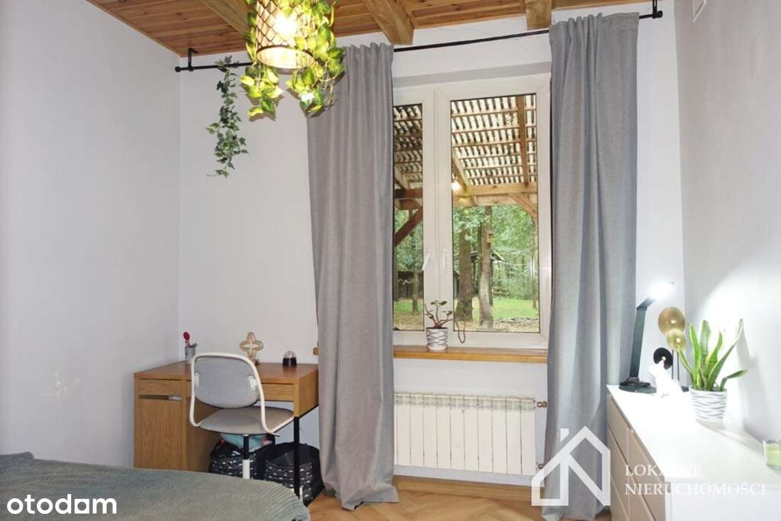 Wyjątkowy dom w otulinie prywatnego lasu w Łukowie na sprzedaż!-16