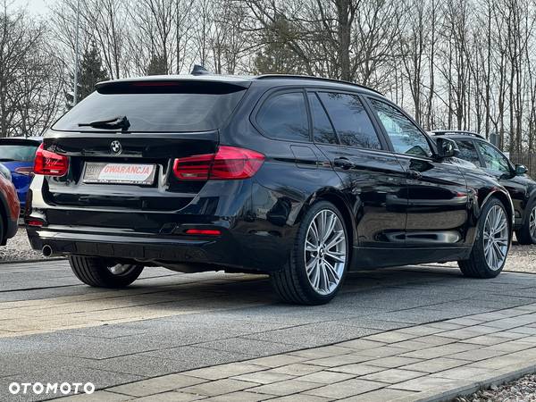 BMW Seria 3 318d Touring Sport Line - 11