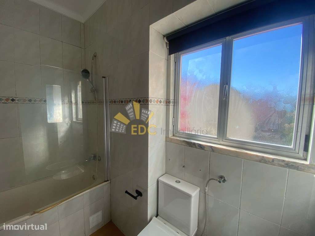 Apartamento T4 com Grande Potencial e Ótima Localização | Localizad...-30