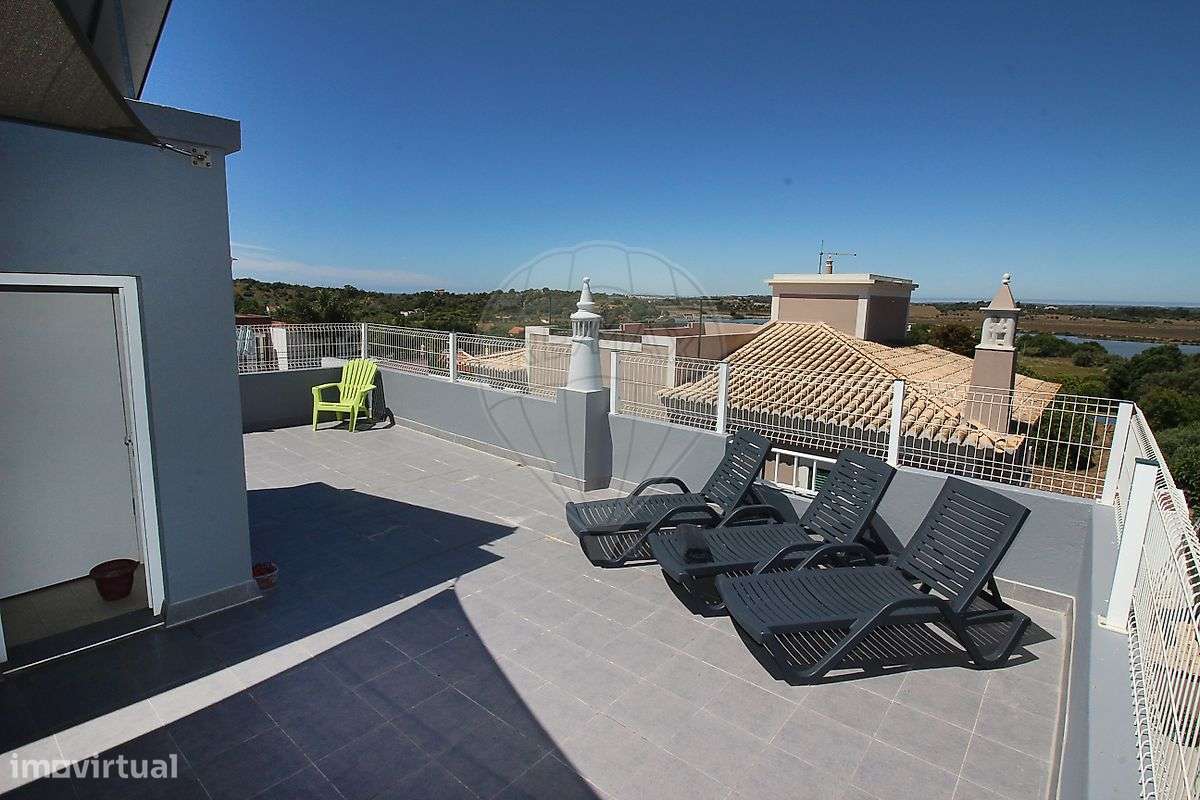 Moradia T4 para venda-33