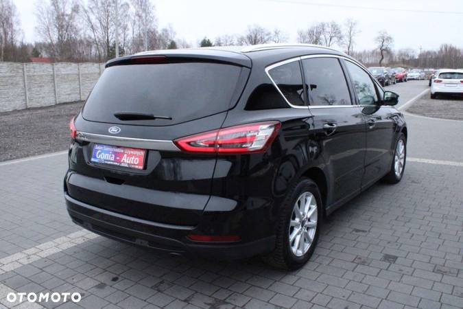 Ford S-Max - 7