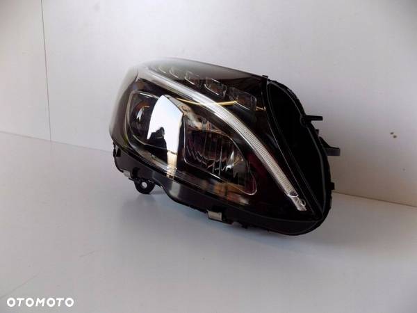 Mercedes W205 Lampa LED High Performance R - 5990 - 2