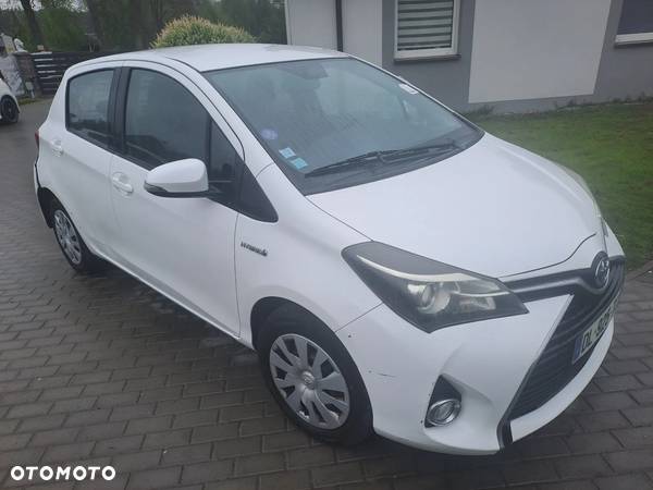 Toyota Yaris - 1