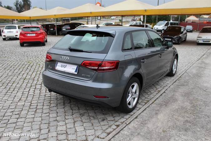 Audi A3 Sportback 30 TDI - 3