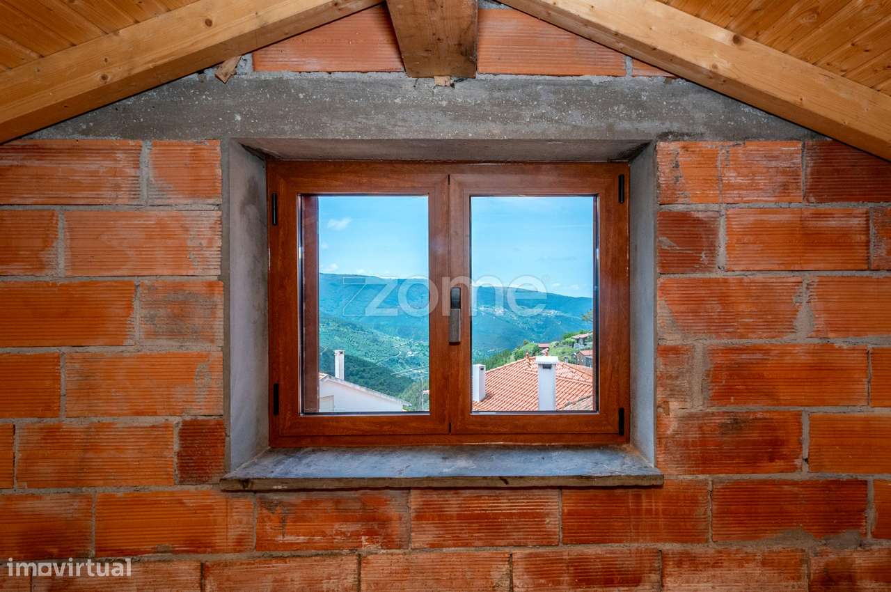 Refúgio em Xisto com Vista Deslumbrante para a Serra do Açor - Grande imagem: 5/31