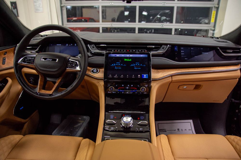 Jeep Grand Cherokee V (2021-) 2024