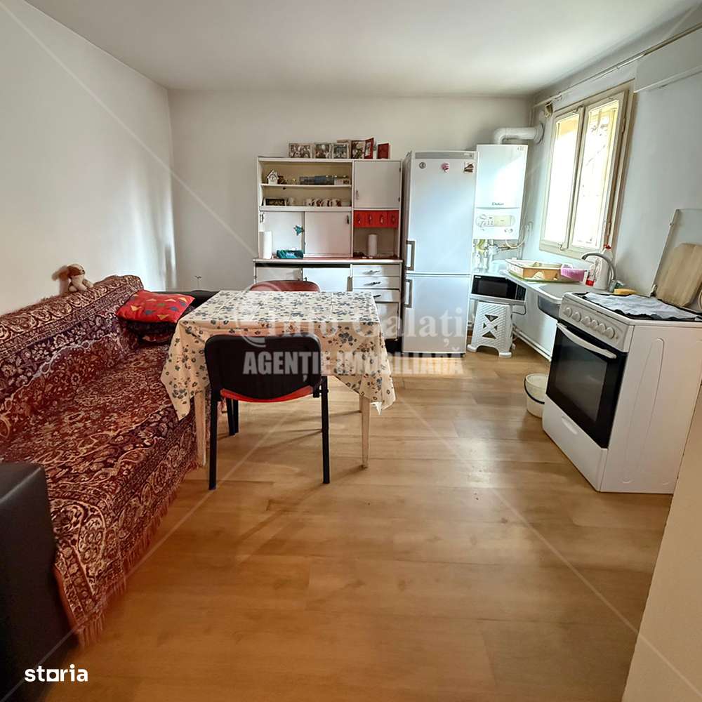 | De Vanzare | Casa | Blvd. Cosbuc-Traian | Teren 134 mp |-0